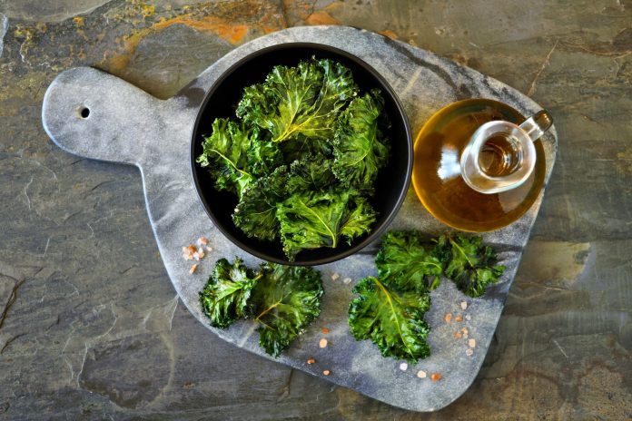 Depositphotos_239117596_l-2015-min kale benefits