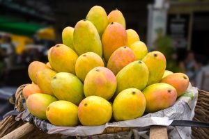 mango health benefits, is mango good for you?, benefits of eating mango, benefits of eating mango leaves